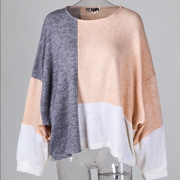 Neutral color block top - Picture 2 of 5